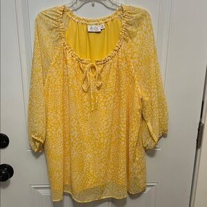 Denim & Co Women's Yellow Patterned Top 1X NWOT